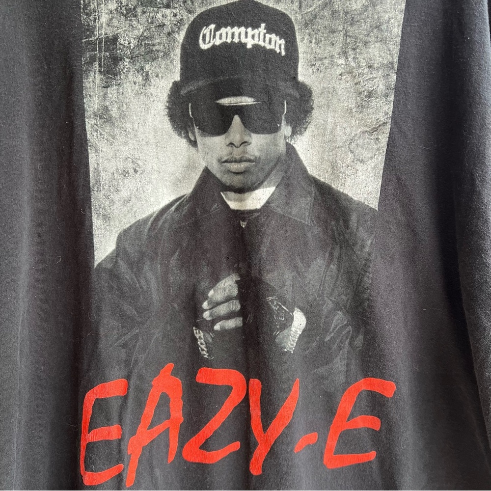 🍒💣 Eazy E 80s/90s rapper t-shirt